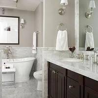 Bathroom With Marble Tiled Floor Marble Half Wall Basketweave Marble Tiled Floors Basketweave Bathroom Floor Plans Traditional Bathroom Bathroom Inspiration