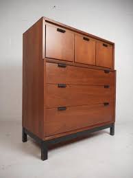 Great selection of modern styled furniture! Mid Century Modern Walnut Bedroom Set By Kroehler For Sale At 1stdibs