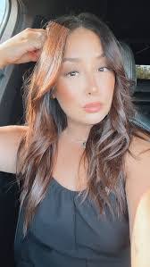 Ariel Nichole's Instagram, Twitter & Facebook