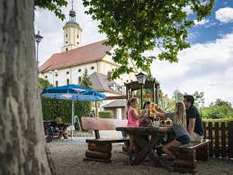 72069308 blz sort code for rvb wemding bank in wemding city is an 8 digit code used for money transfers with domestic banks in germany. Fuchsienstadt Startet In Sommertourismus Wemding Donau Ries Aktuell