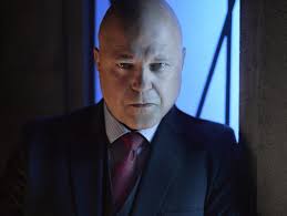 Michael Chiklis joins 'Gotham' as new good cop/bad cop