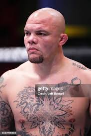 1,729 Anthony Smith Mixed Martial Arts Stock Photos, High-Res Pictures, and  Images