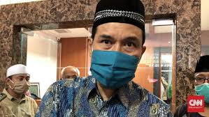 .pembela islam (fpi) munarman, ditangkap polisi, selasa (27/4).munarman yang berprofesi sebagai pengacara itu ditangkap di berita terkini. Kronologi Tim Densus Tangkap Munarman Di Pamulang