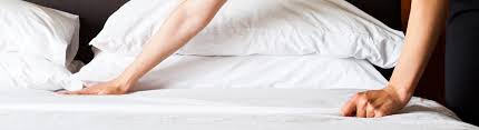 Achten sie bei einer neuen matratze darauf, ob diese auch für boxspringbetten genutzt werden kann. Pflege Von Boxspringbetten Swiss Sense