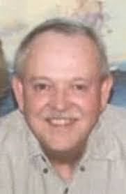 Howard Lavender's Instagram, Twitter & Facebook