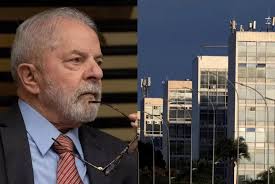 Governo Federal aciona Justiça para retirar assessores de Bolsonaro de  apartamentos da União