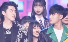 Former exo chinese members luhan, kris and tao have reunited on stage, at last! Kris Tao Are Now Bros Again World Peace Coming Asian Junkie