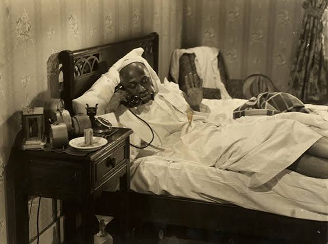 FIRST BLACK ACTOR TO BECOME A MILLIONAIRE - WalterFilm