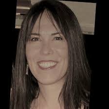 Autumn Connolly's Instagram, Twitter & Facebook