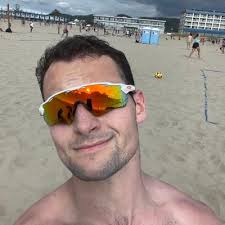 Ian lasher (@ILash10)