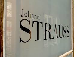 Schwarzweißabbildungen, broschierte ausgabe 1995 (neufassung). Johann Strauss Wohnung Hotel Zipser Wien