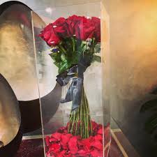 In the heart of beverly hills stands a city icon, buzzing with the energy and excitement of one of the most diverse destinations in the world. Four Seasons Flowers Chocolate Home Facebook
