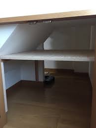 階段下収納庫 廻り階段編 を棚とパイプと で大容量のパントリー クローゼットに 階段下収納 階段下収納 diy 模様替え