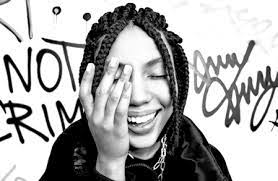 Linda Strausbaugh's Instagram, Twitter & Facebook