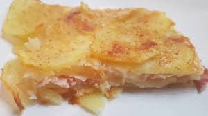 4) lasciate riposare il tortino di patate e baccalà qualche istante prima di sformare e guarnite con le scorzette dell'arancia e la salvia rimasta. Tortino Di Patate Al Forno Con Prosciutto Cotto E Formaggio Foodvlogger Youtube