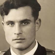 Alex Haaland's Instagram, Twitter & Facebook