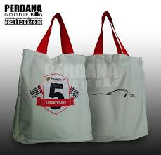 We did not find results for: Tas Kain Blacu Murah Tetap Mengutamakan Kualitas Tas Promosi Seminar