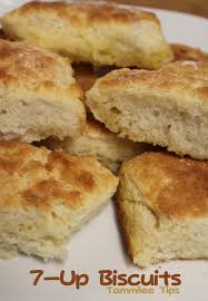 Bisquick Sour Cream Biscuits 7 Up Must Try Crazy Easy 7 Up Biscuits Recipe Tammilee Tips 7 Up Biscuits Recipe Biscuit Recipe Bisquick Recipes