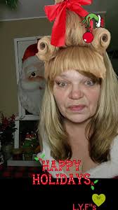 The Grinch and Cindy Lou Dancing