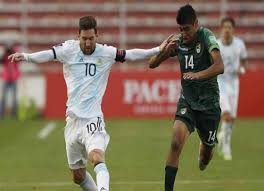 Striker marcelo martins moreno mencetak gol hiburan untuk la verde. Kzpmekmeijit3m