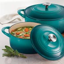 In this post, we'll talk about different types of dutch ovens and how they are used, plus family favorite. Tramontina Enameled Cast Iron Dutch Oven 2 Pack