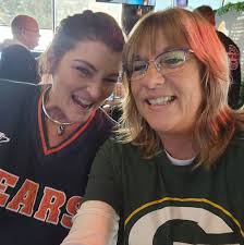 Looking to go for my first pedicure. Prefer a place that uses liners for  the foot soak and overall very clean.