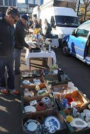 London Famous Battersea Car Boot Sale Flea Market Car Boot Sale Car Boot Flea Market