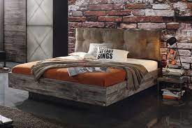 Hier auch das bett im industrial design online kaufen passende möbel für jede wohnsituation hochwertig verarbeitet versand kostenlos. Rauch Timberstyle 140er Bett Mit Polsterkopfteil Mobel Letz Ihr Online Shop