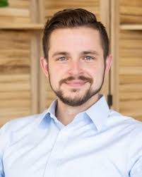 Gregory Fischer's Instagram, Twitter & Facebook