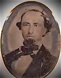 Stephanie Laxton's Instagram, Twitter & Facebook