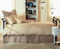 A cluster of thoughtfully arranged bedroom cushions is our favourite way to stamp individual style, not to mention it adds a cosy, warm. 75 Beautiful Shabby Chic Style Bedroom With Yellow Walls Pictures Ideas July 2021 Houzz
