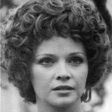 Beth Moreno (@bethmoreno)