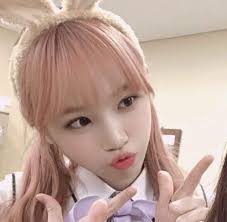 Fake Girl Group: Which Idol Fits In The Most? Pt.2 | K-Pop Amino