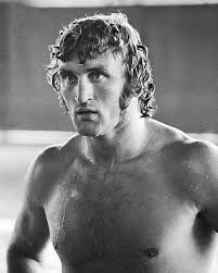 RIP Carl gizzi who sadly passed away 2 days ago, Rhyl legend and fought for  the British title twice against Joe bugner and Jack bodell  🏴󠁧󠁢󠁷󠁬󠁳󠁿🥊🙏