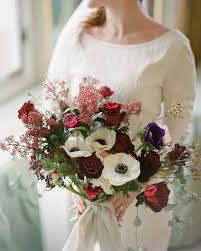 With a range of colours, styles and flowers to. What S In Season Essential Guide To Winter Wedding Flowers