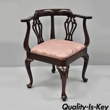 This video walks you through the entire process, from taking the old fabric off, painting. Ethan Allen Georgian Court Cherry Queen Anne Style Upholstered Corner Chair From Vintage Philly Furniture Of Philadelphia Attic