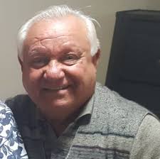 È tornato alla casa del padre mio zio Pietro Caltagirone. Zio amatissimo  lontano dal paese da una vita. Per chi ricorda il fratello di mamma  sappiate che è morto in pace dopo