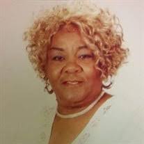 Daphne Walls's Instagram, Twitter & Facebook