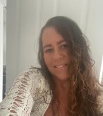 Hey everyone 👋 I'm Conor, a freelance digital designer. I create logos,  business cards, leaflets, websites and more. I'm currently building my  portfolio, so I'm offering affordable prices and a quick turnaround.