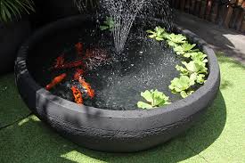 Contoh kolam ikan dalam rumah. 10 Ide Desain Kolam Ikan Minimalis Di Rumah Bukareview