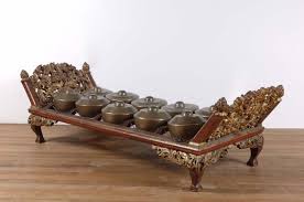 Bonang The Bonang Is A Musical Instrument Used In The Javanese Gamelan It Is A Collection Of Small Gongs Sometimes Called Kettles Or Pots Indonesia Seni