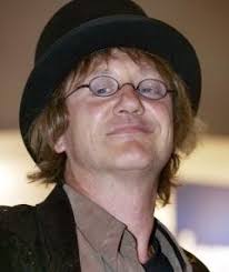 Tim kalkhof, mark waschke, meret becker and carolyn genzkow, main cast of the berliner tatort 'meta', attend the 'tatort. Werner Beinhart Cast Crew On Mubi