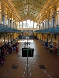 Ecole N 12 Groupe Scolaire Les Jardins D Elise Maternel Ixelles Le Guide Des Ecoles