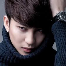 B Trần: 'Đang đi quay thì Quỳnh Anh có hẹn và mình hiểu điều đó đã đến'