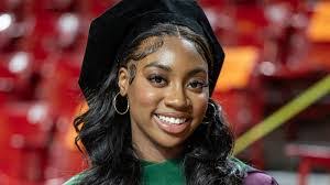 Jean Bohr's Instagram, Twitter & Facebook