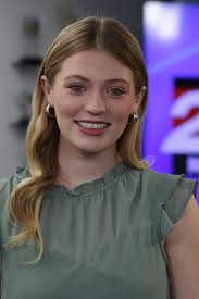 Maggie Glass's Instagram, Twitter & Facebook