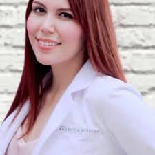 Dra. Angélica Marlene Mireles García › Ginecóloga obstetra en Monterrey  Nuevo León