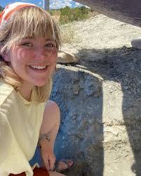 Eliza Petersen's Instagram, Twitter & Facebook