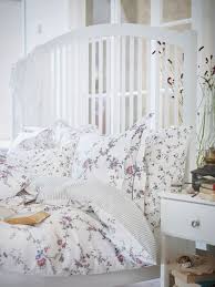 Linge De Lit Parures Tendance Pour La Chambre Chambre Design Jolie Chambre Lit Ikea