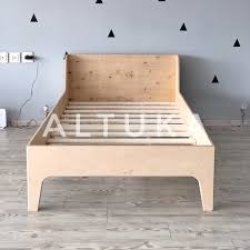 Yatak altı latası onar cm lik tahtalardan aralıklı oluşmaktadır. Perseus Tek Kisilik Iskandinav Karyola Altuka Iskandinav Stili Artisan Mobilya Ve Ev Aksesuarlari